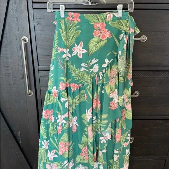 Lulu's Tropical Floral Midi Skirt - Picture 2 of 4